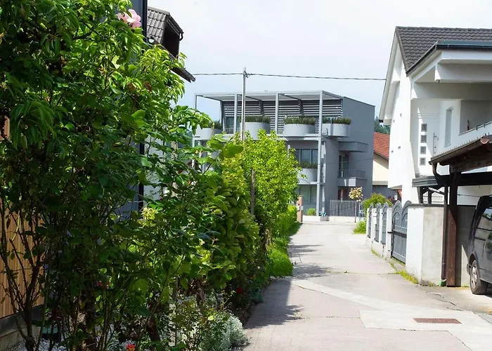 Apartment Studio Green شقة ليوبليانا