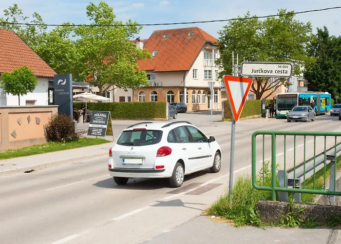 Apartment Studio Green Διαμέρισμα Λιουμπλιάνα