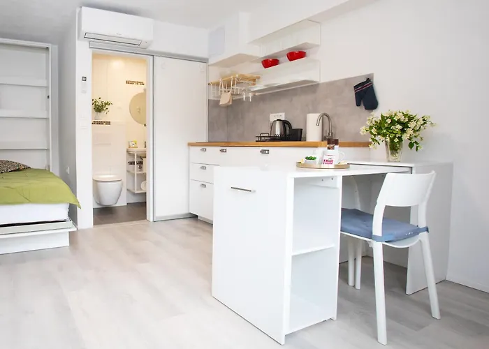 Apartment Studio Green Λιουμπλιάνα