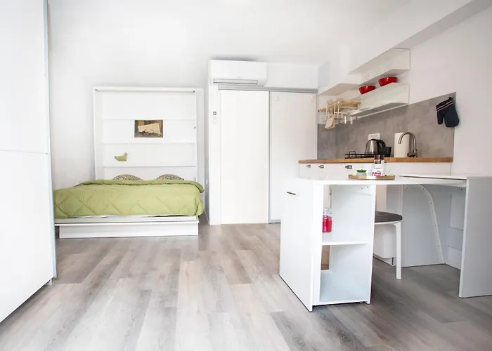 Apartment Studio Green شقة ليوبليانا